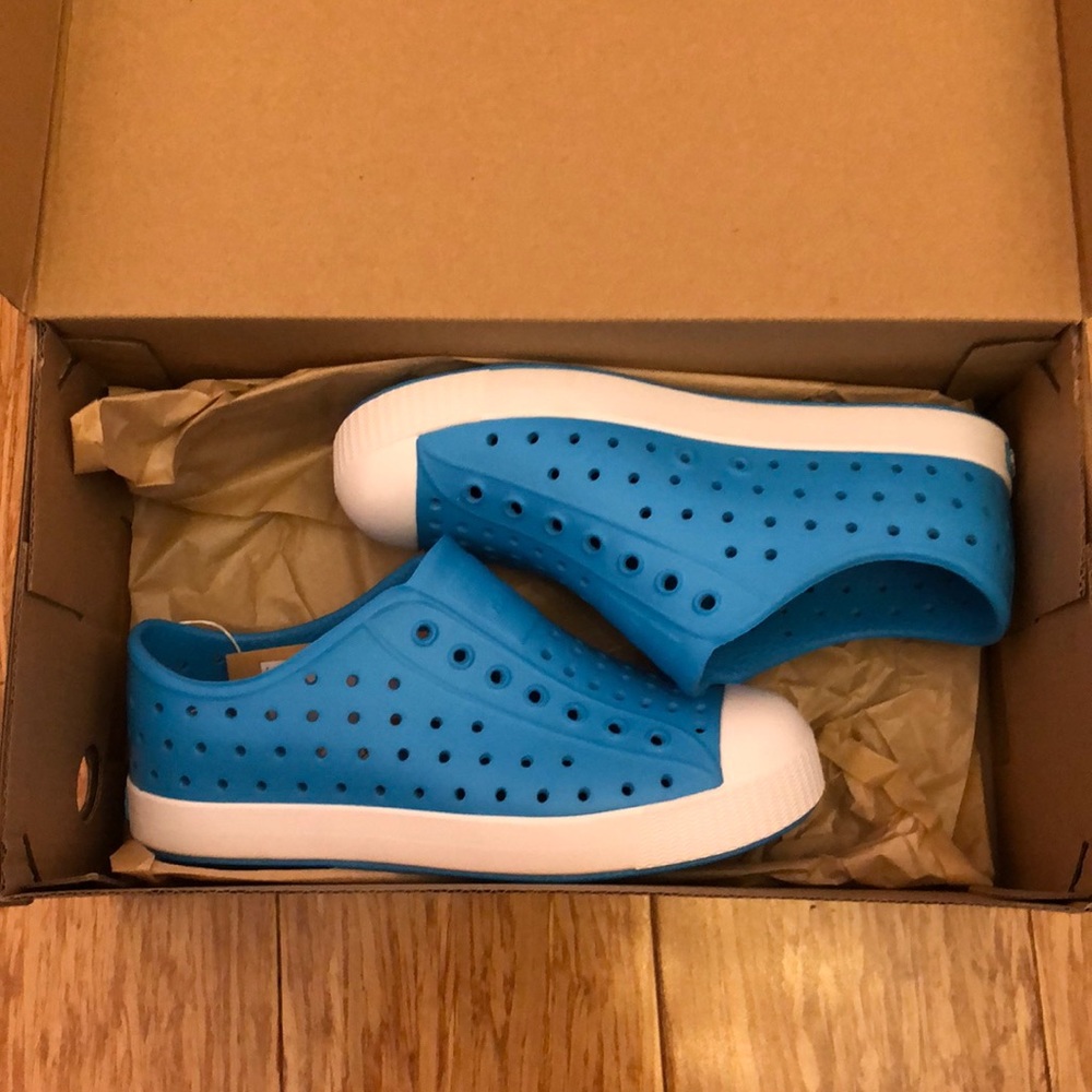 Native Kids Sneakers